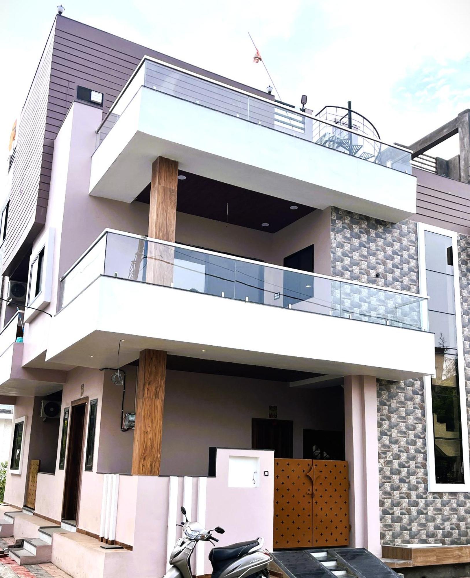 Shree Stay Inn Luxe' Holiday Home Ujjain Dış mekan fotoğraf